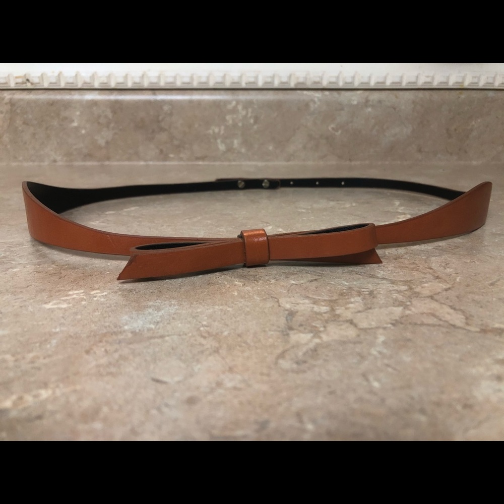 Strapless padded party dress (belt included) - Picture 2 of 4